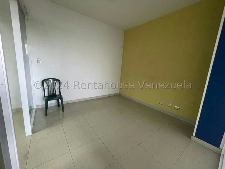 Comercial (Oficina) en Venta en Quinta Crespo, Distrito Metropolitano - 13