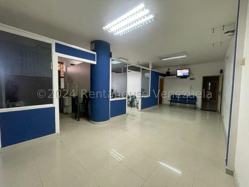 Comercial (Oficina) en Venta en Quinta Crespo, Distrito Metropolitano - 6