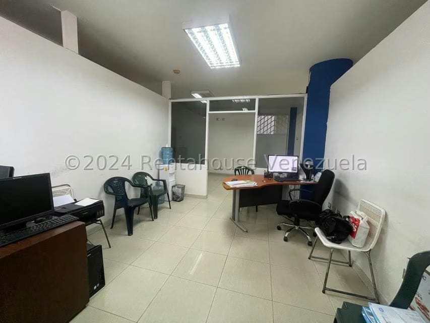 Comercial (Oficina) en Venta en Quinta Crespo, Distrito Metropolitano - 10