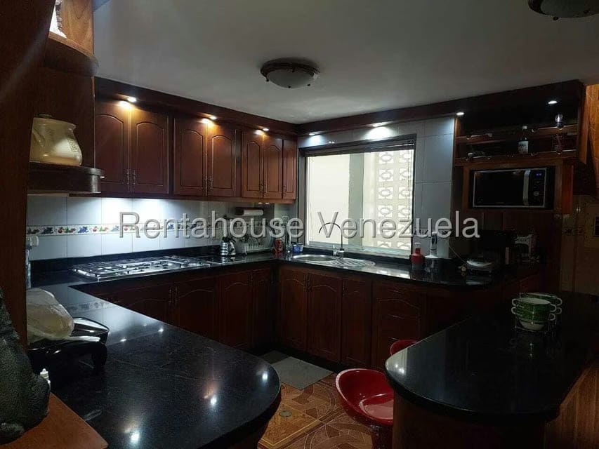 Apartamento (Multiples Niveles) en Venta en Catia, Distrito Metropolitano - 19
