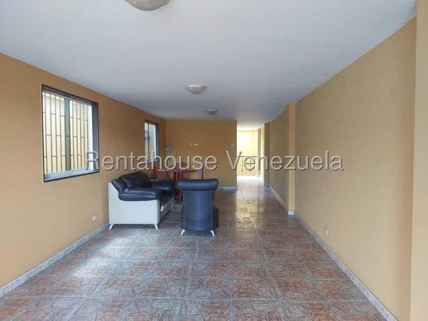 Apartamento (Multiples Niveles) en Venta en Catia, Distrito Metropolitano - 44