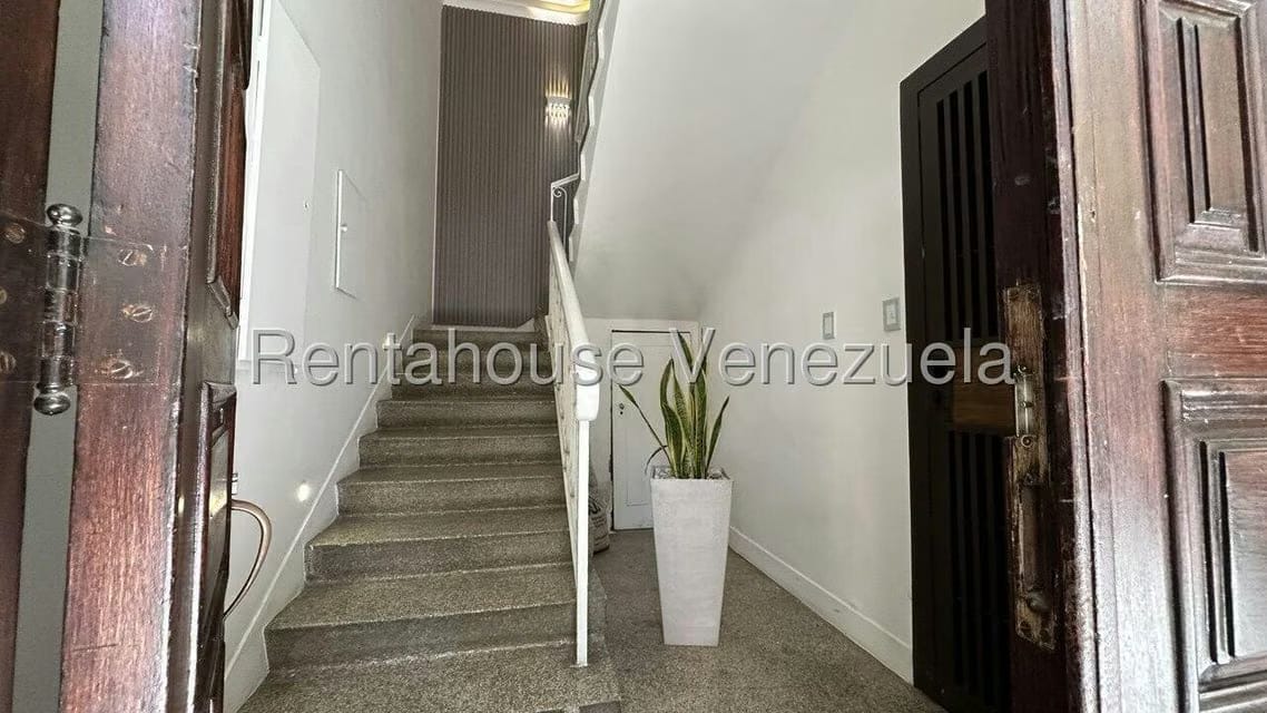 Apartamento (Multiples Niveles) en Venta en El Rosal, Distrito Metropolitano - 27
