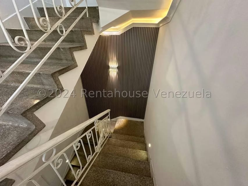 Apartamento (Multiples Niveles) en Venta en El Rosal, Distrito Metropolitano - 28