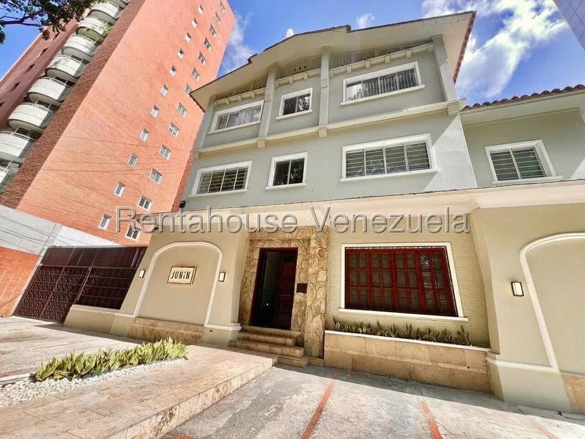 Apartamento (Multiples Niveles) en Venta en El Rosal, Distrito Metropolitano - 33