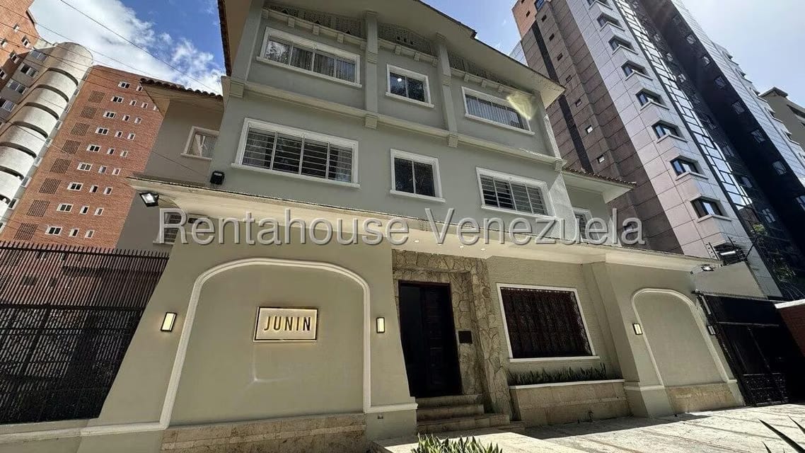 Apartamento (Multiples Niveles) en Venta en El Rosal, Distrito Metropolitano - 34