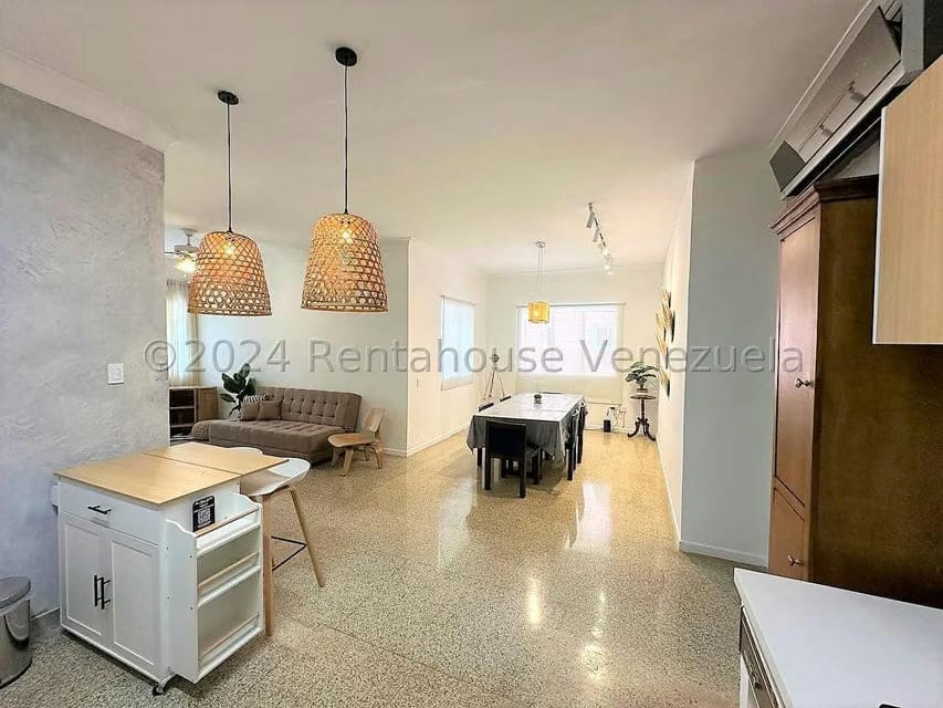 Apartamento (Multiples Niveles) en Venta en El Rosal, Distrito Metropolitano - 5