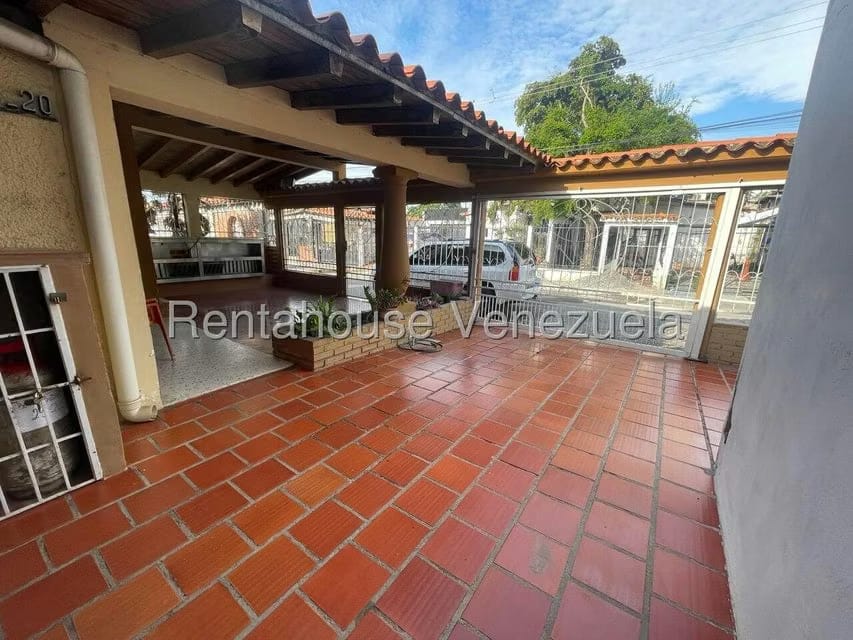 Casa (1 Nivel) en Venta en Valle Hondo, Lara - 3