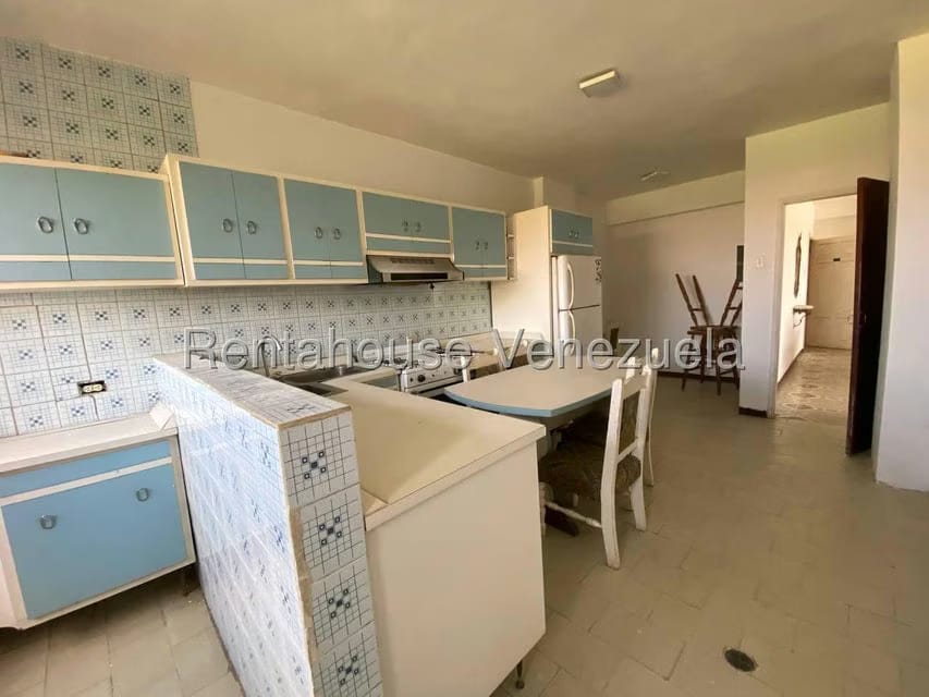 Apartamento (1 Nivel) en Alquiler en Santa Rita, Zulia - 13