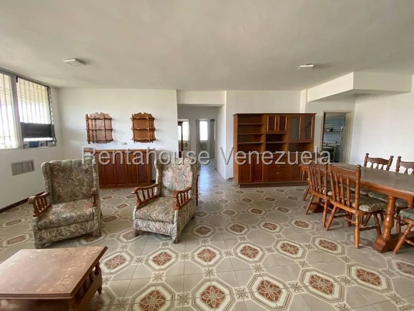 Apartamento (1 Nivel) en Alquiler en Santa Rita, Zulia - 8