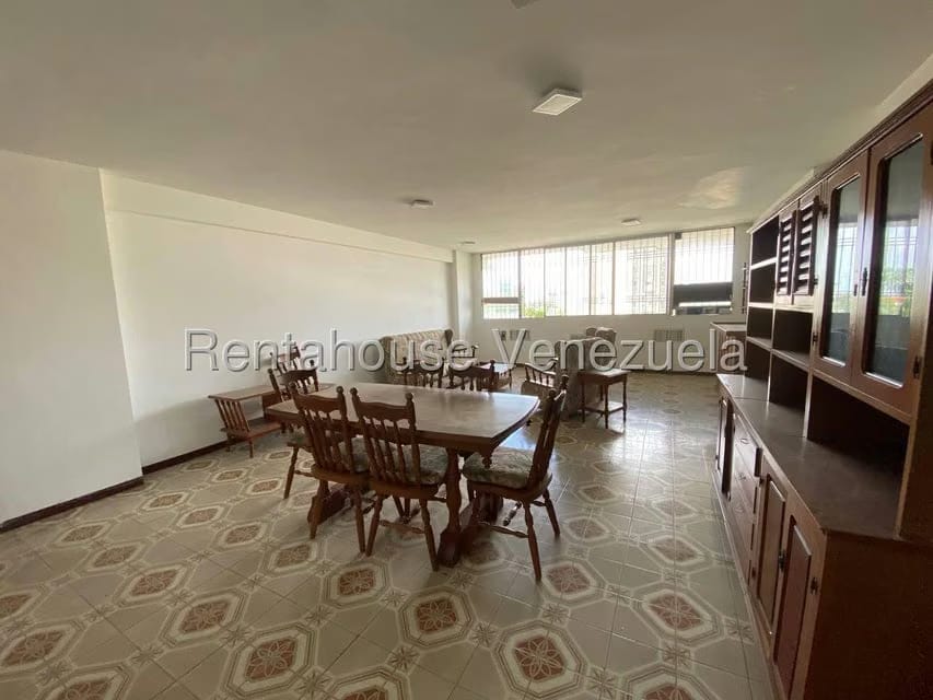 Apartamento (1 Nivel) en Alquiler en Santa Rita, Zulia - 9