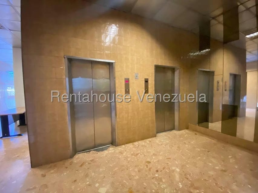 Apartamento (1 Nivel) en Alquiler en Santa Rita, Zulia - 10