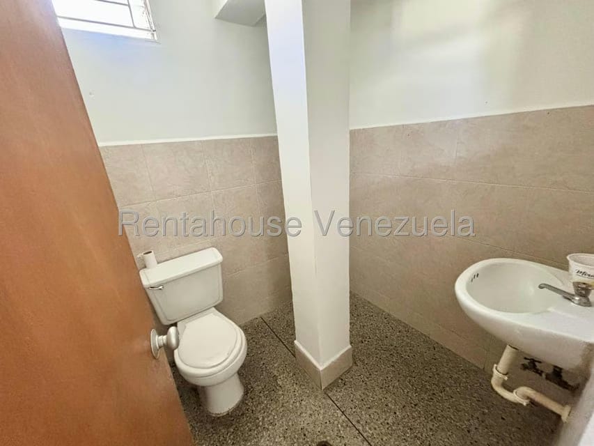Comercial (Local Comercial) en Alquiler en Centro, Lara - 7
