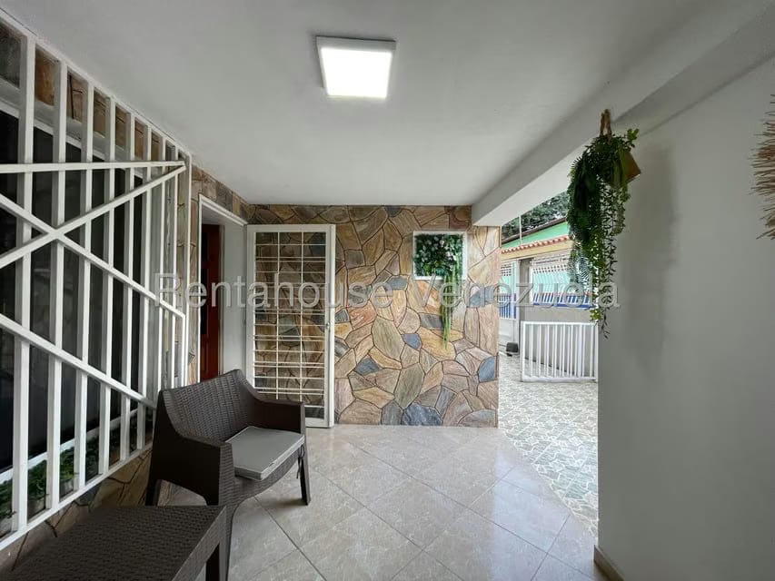 Casa (1 Nivel) en Alquiler en La Cooperativa, Aragua - 2