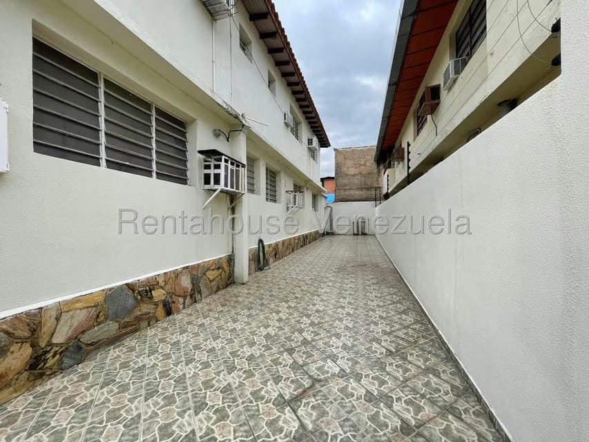Casa (1 Nivel) en Alquiler en La Cooperativa, Aragua - 11