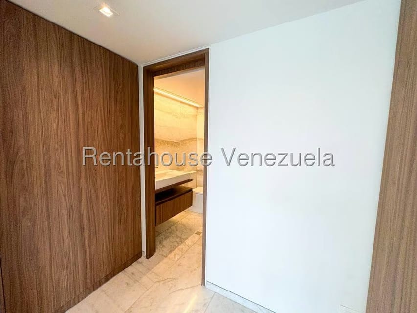 Apartamento (1 Nivel) en Alquiler en Las Mercedes, Distrito Metropolitano - 38