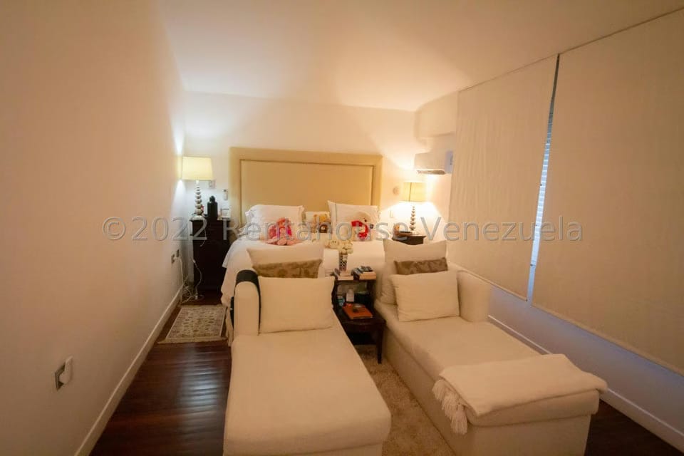 Casa (Multipes Niveles) en Venta en Alto Hatillo, Distrito Metropolitano - 19