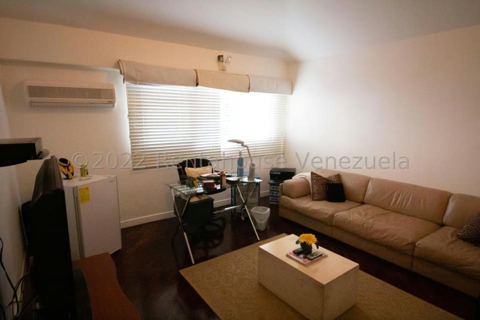 Casa (Multipes Niveles) en Venta en Alto Hatillo, Distrito Metropolitano - 26