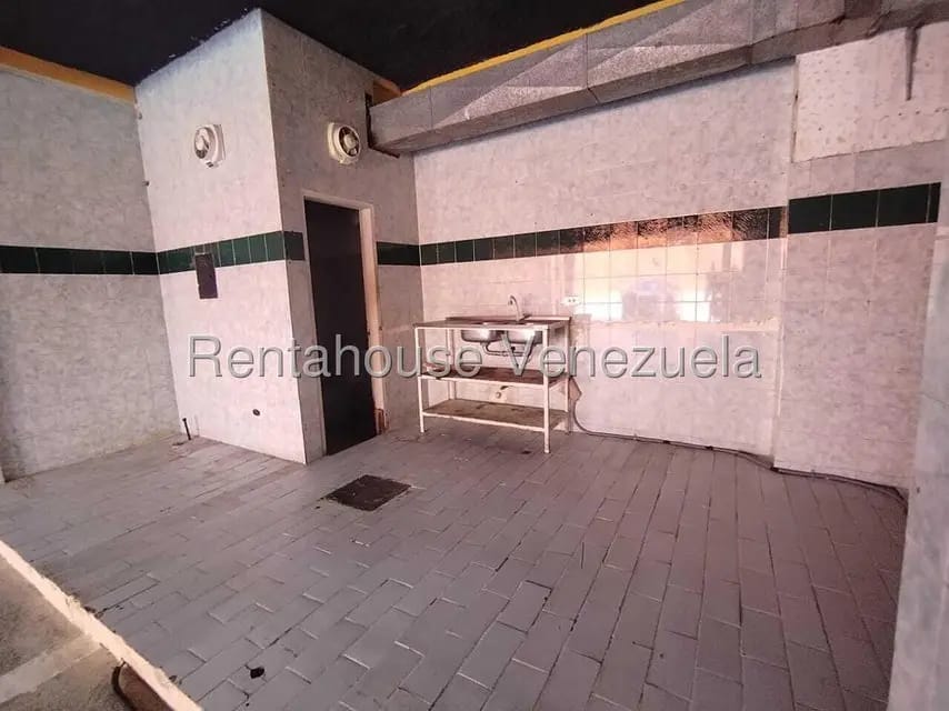 Comercial (Local Comercial) en Venta en Los Guayabitos, Carabobo - 3