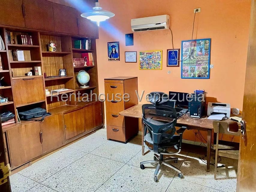 Casa (Duplex) en Venta en Santa Irene, Falcon - 40