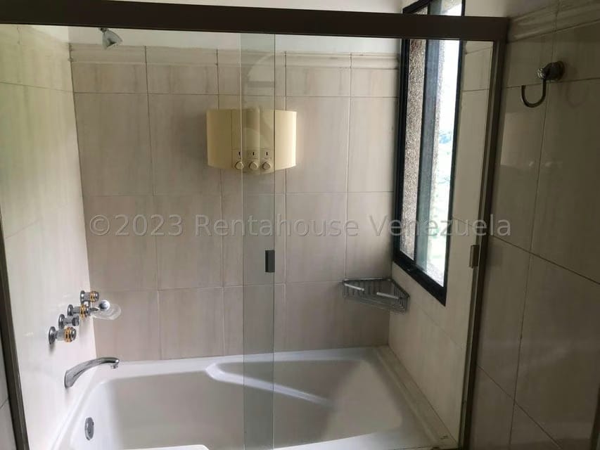Apartamento (Duplex) en Venta en Miranda, Distrito Metropolitano - 39