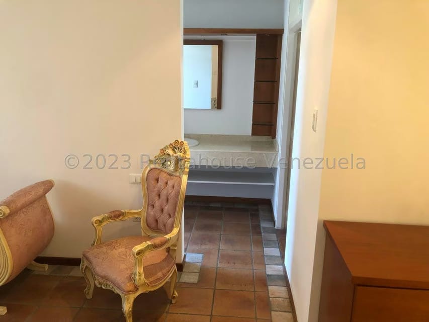 Apartamento (Duplex) en Venta en Miranda, Distrito Metropolitano - 53