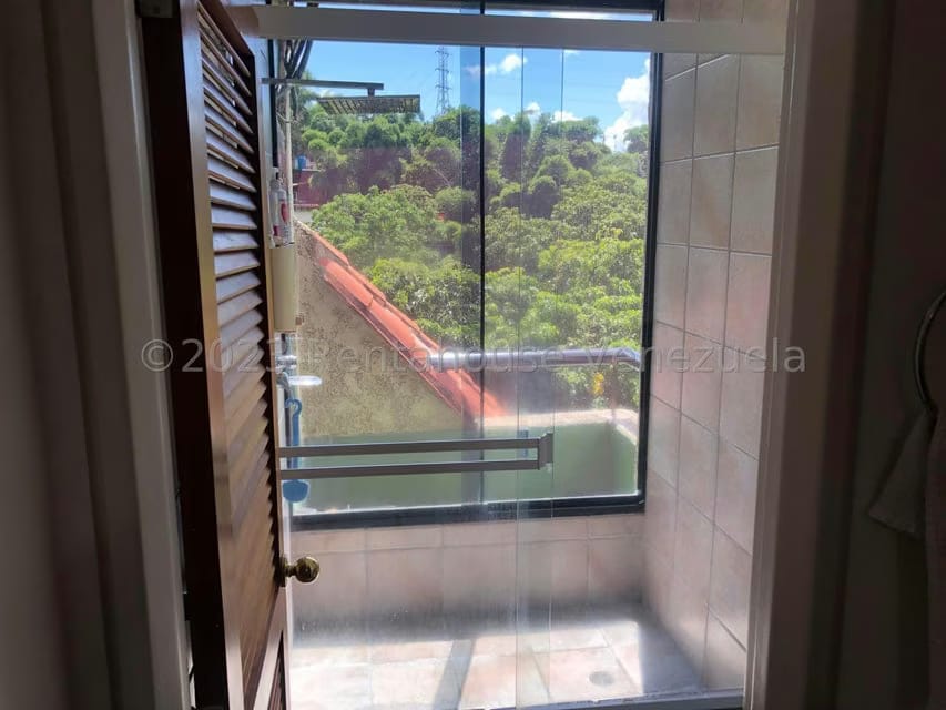 Apartamento (Duplex) en Venta en Miranda, Distrito Metropolitano - 57