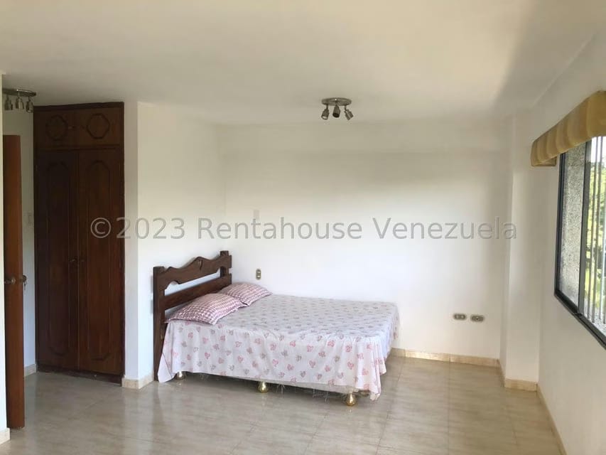 Apartamento (Duplex) en Venta en Miranda, Distrito Metropolitano - 73