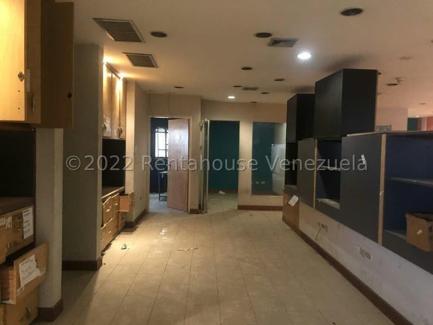 Comercial (Galpon - Deposito) en Venta en Turumo, Distrito Metropolitano - 11