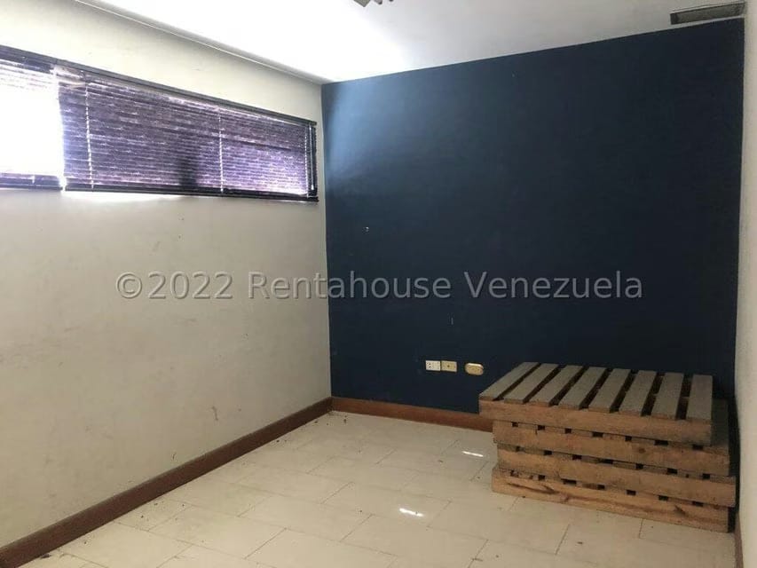 Comercial (Galpon - Deposito) en Venta en Turumo, Distrito Metropolitano - 10