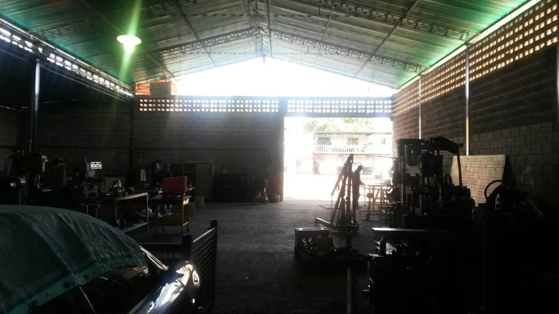 Comercial (Galpon - Deposito) en Venta en Marin 1, Miranda - 23
