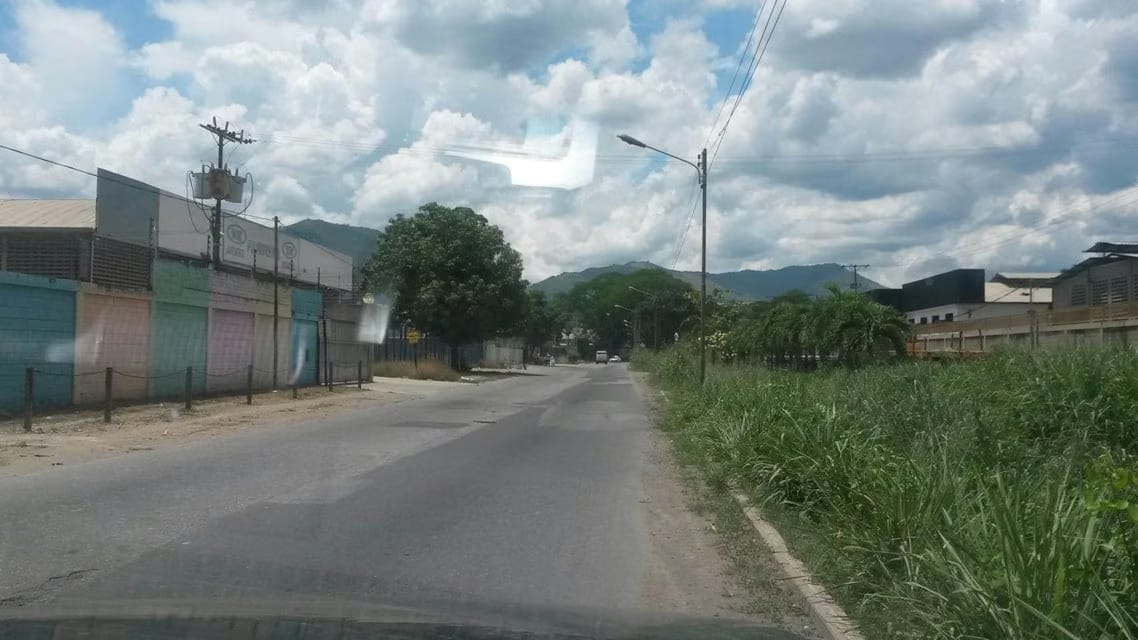 Comercial (Galpon - Deposito) en Venta en Marin 1, Miranda - 36