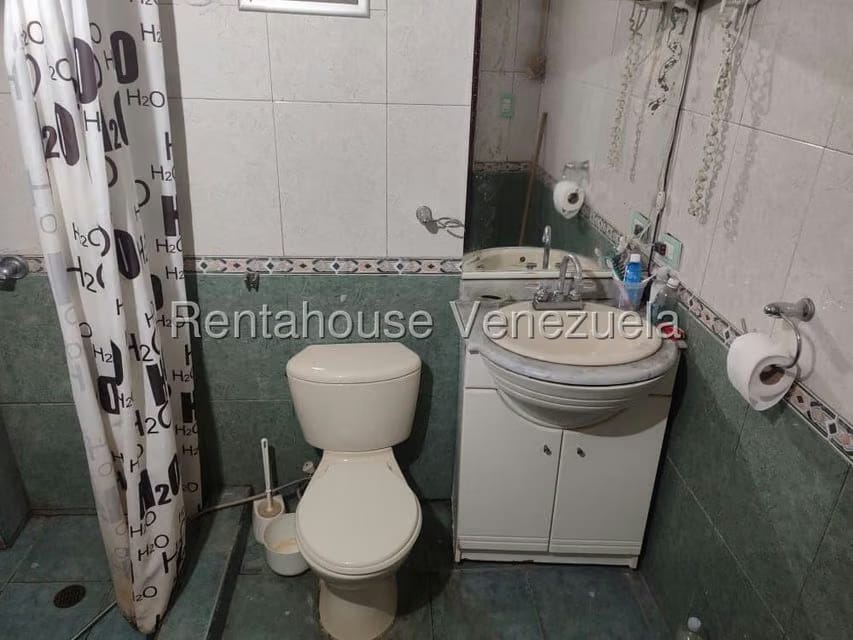 Casa (1 Nivel) en Venta en Sarria, Distrito Metropolitano - 11