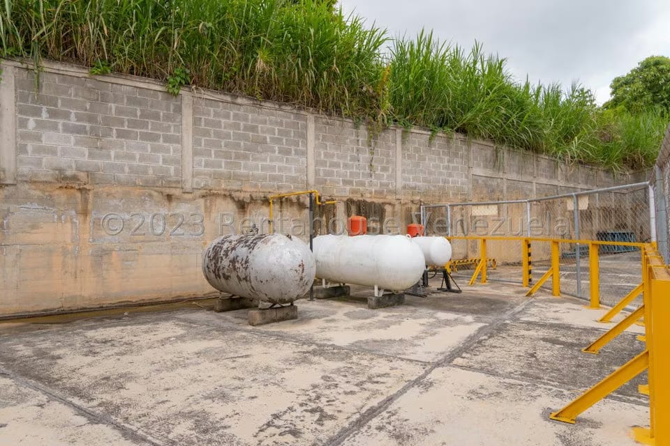 Comercial (Galpon - Deposito) en Venta en Municipio Carrizal, Miranda - 29