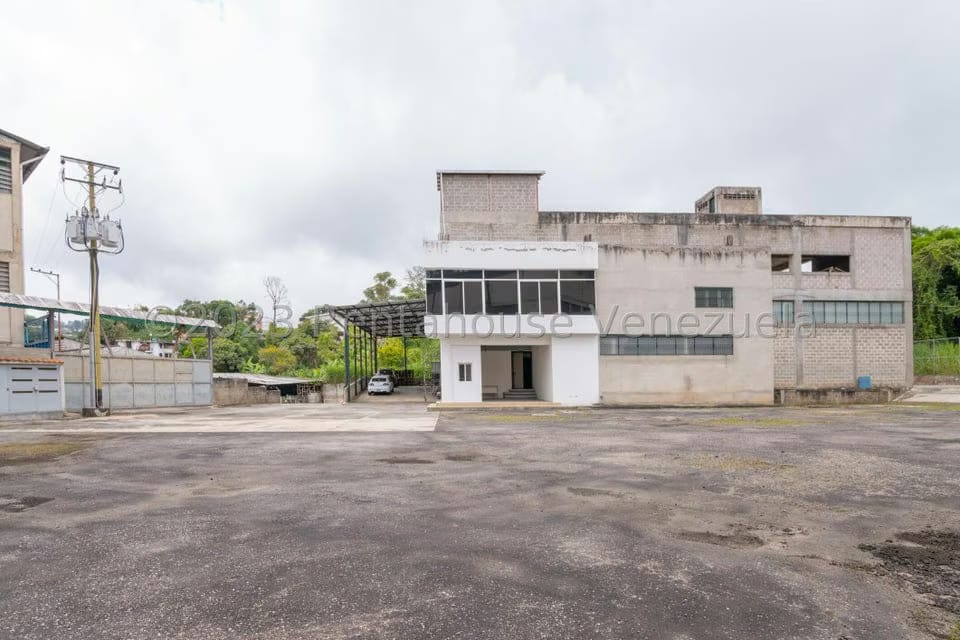 Comercial (Galpon - Deposito) en Venta en Municipio Carrizal, Miranda - 4