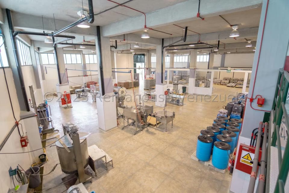 Comercial (Galpon - Deposito) en Venta en Municipio Carrizal, Miranda - 35