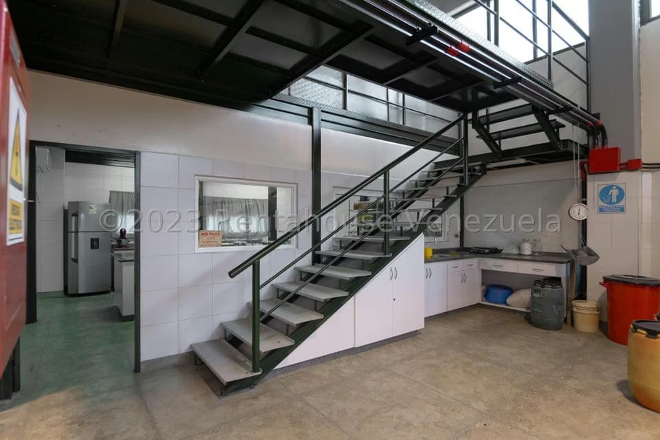 Comercial (Galpon - Deposito) en Venta en Municipio Carrizal, Miranda - 37