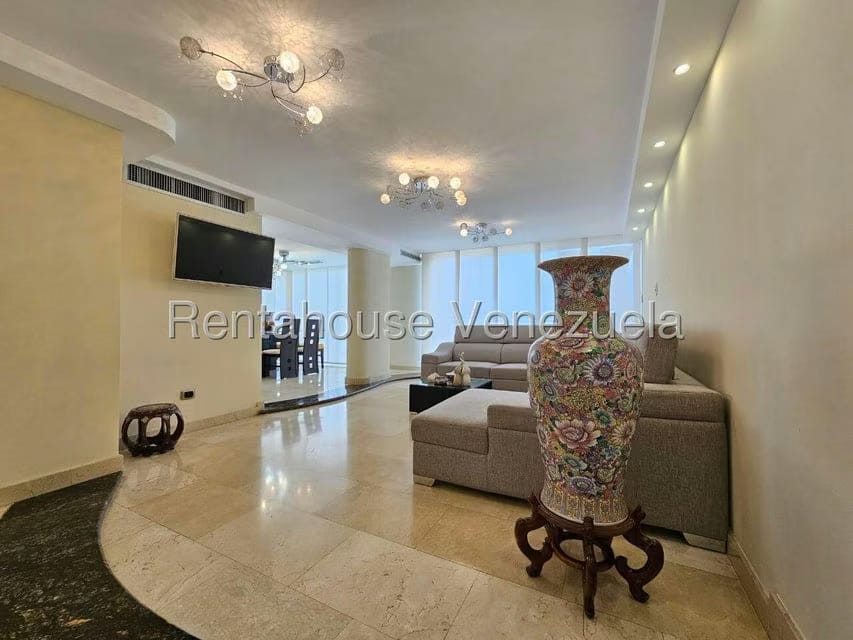 Apartamento (1 Nivel) en Venta en Los Naranjos del Cafetal, Distrito Metropolitano - 5