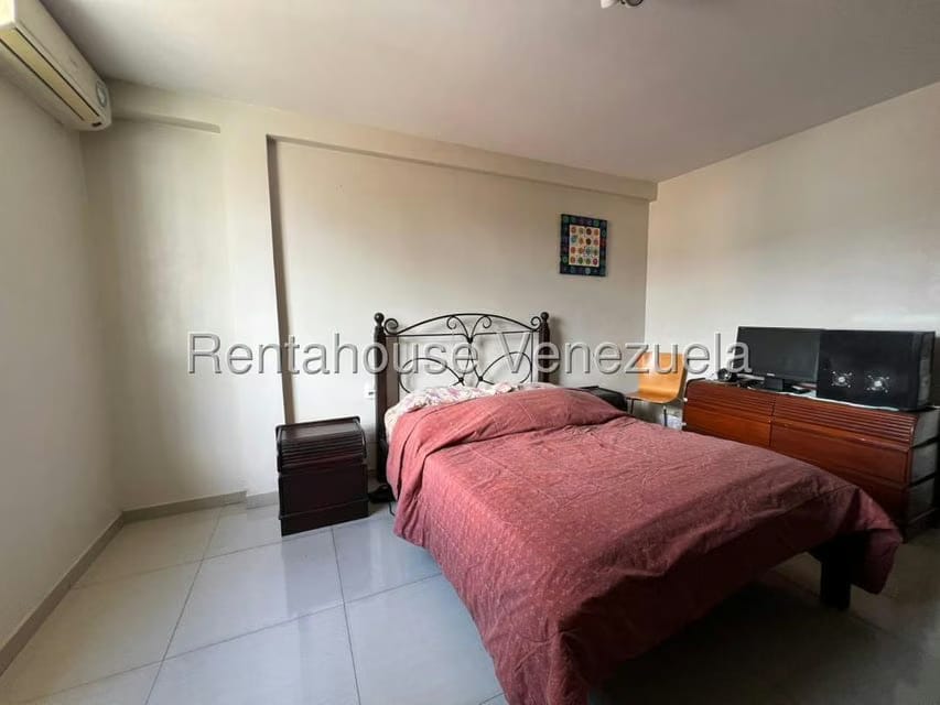 Casa (Multipes Niveles) en Venta en El Llanito, Distrito Metropolitano - 16