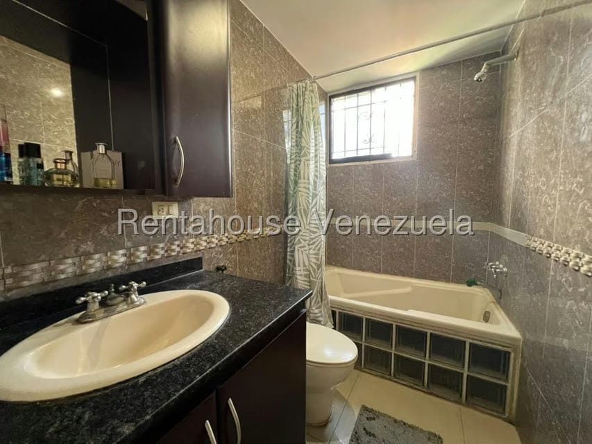 Casa (Multipes Niveles) en Venta en El Llanito, Distrito Metropolitano - 18