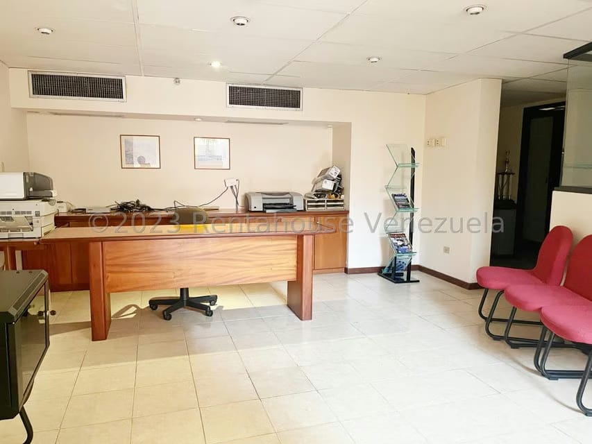 Comercial (Edificio) en Venta en La Trinidad, Distrito Metropolitano - 12