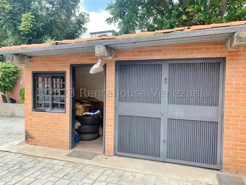 Comercial (Edificio) en Venta en La Trinidad, Distrito Metropolitano - 32