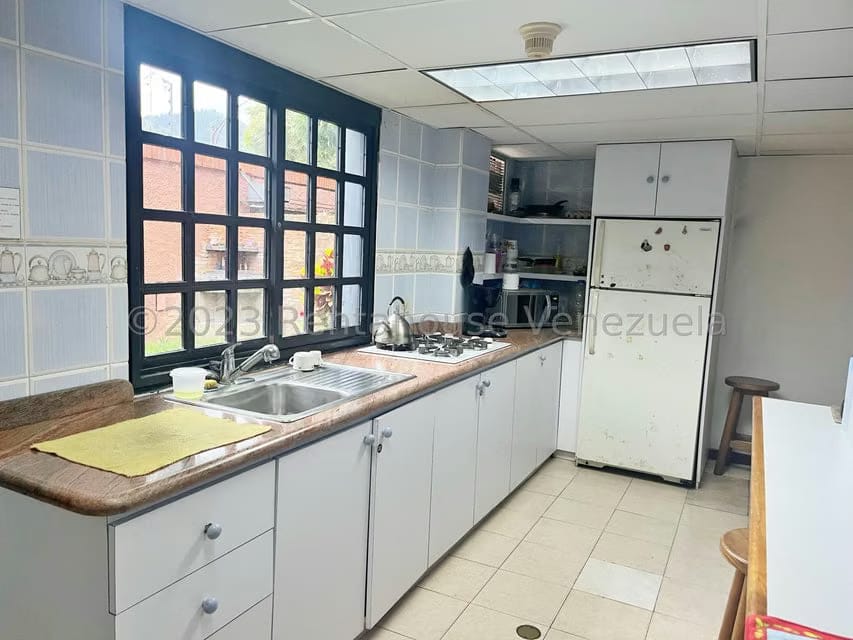 Comercial (Edificio) en Venta en La Trinidad, Distrito Metropolitano - 10
