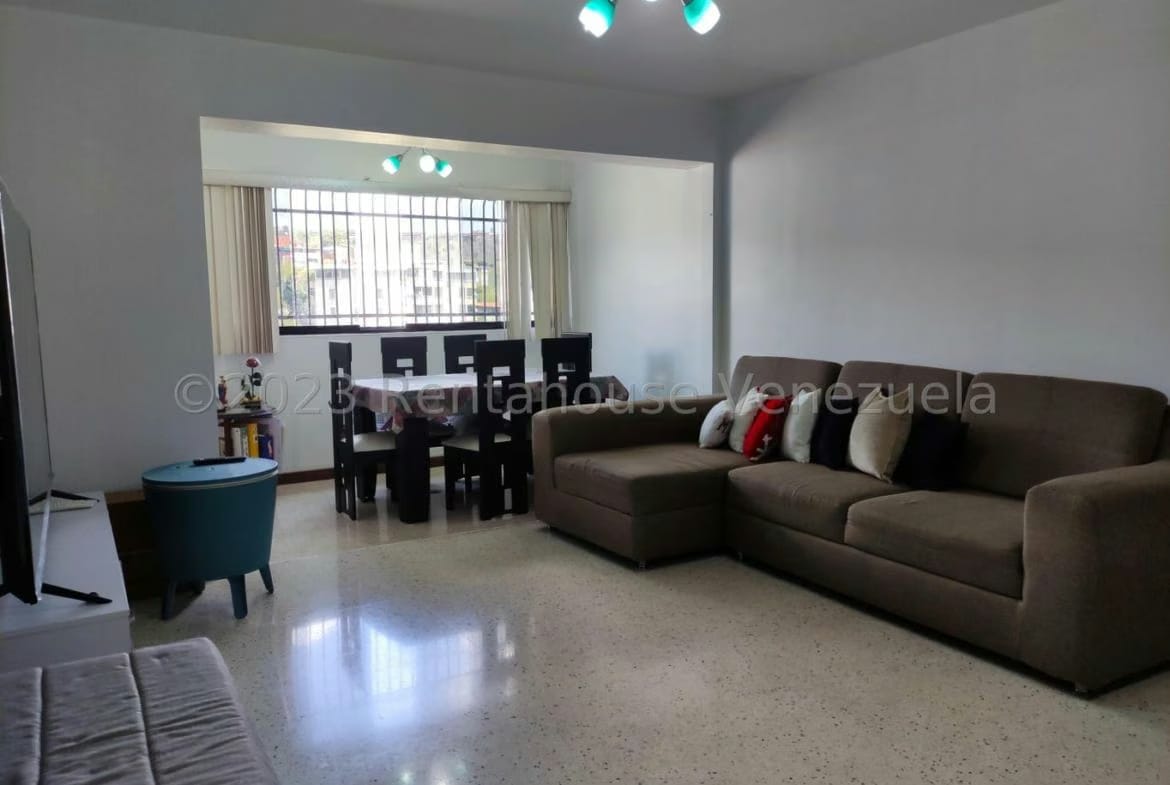 APARTAMENTO EN VENTA-CECILIA GUTIERREZ - 3