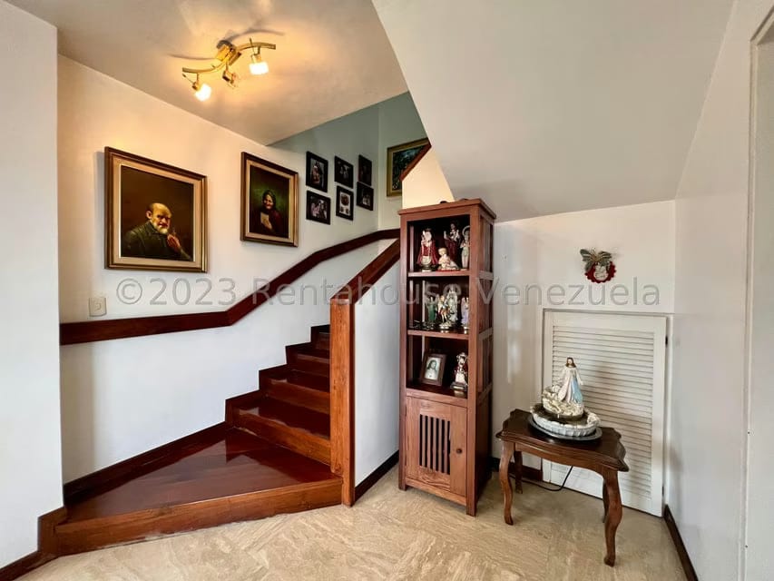 Apartamento (Duplex) en Venta en Los Chorros, Distrito Metropolitano - 16