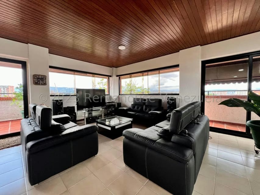 Apartamento (Duplex) en Venta en Los Chorros, Distrito Metropolitano - 8