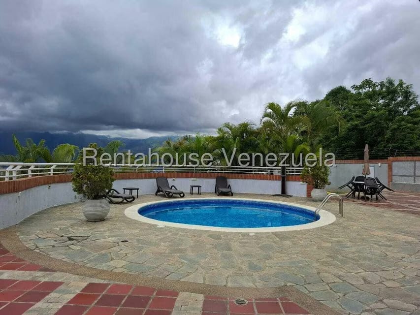 Apartamento (1 Nivel) en Alquiler en Solar del Hatillo, Distrito Metropolitano - 3