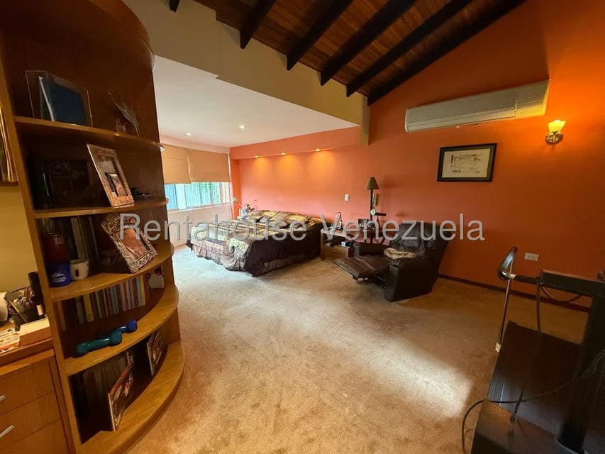 Townhouse (Multiples Niveles) en Venta en El Hatillo, Distrito Metropolitano - 26