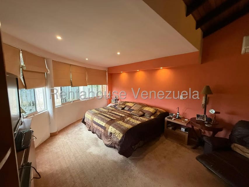 Townhouse (Multiples Niveles) en Venta en El Hatillo, Distrito Metropolitano - 28