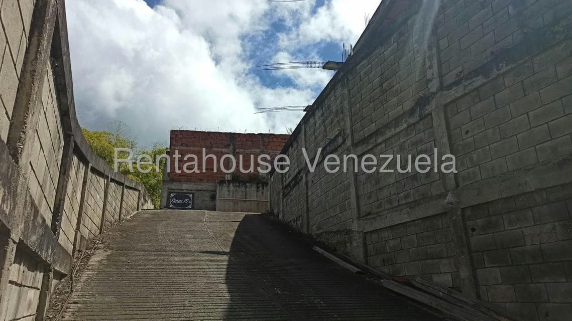 Comercial (Galpon - Deposito) en Venta en El Hatillo, Distrito Metropolitano - 2