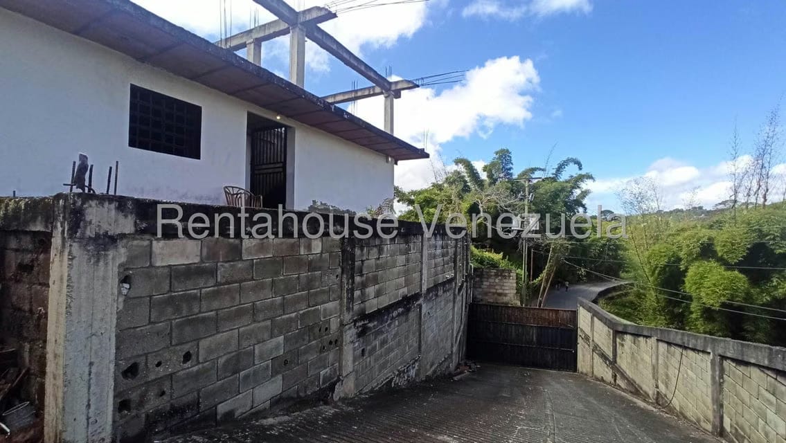 Comercial (Galpon - Deposito) en Venta en El Hatillo, Distrito Metropolitano - 3